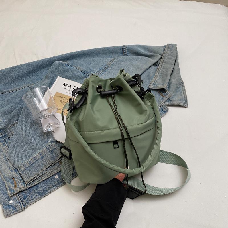 Large-capacity casual bucket bag women's 2025 new casual messenger bag foreign personality lightweight shoulder armpit bag