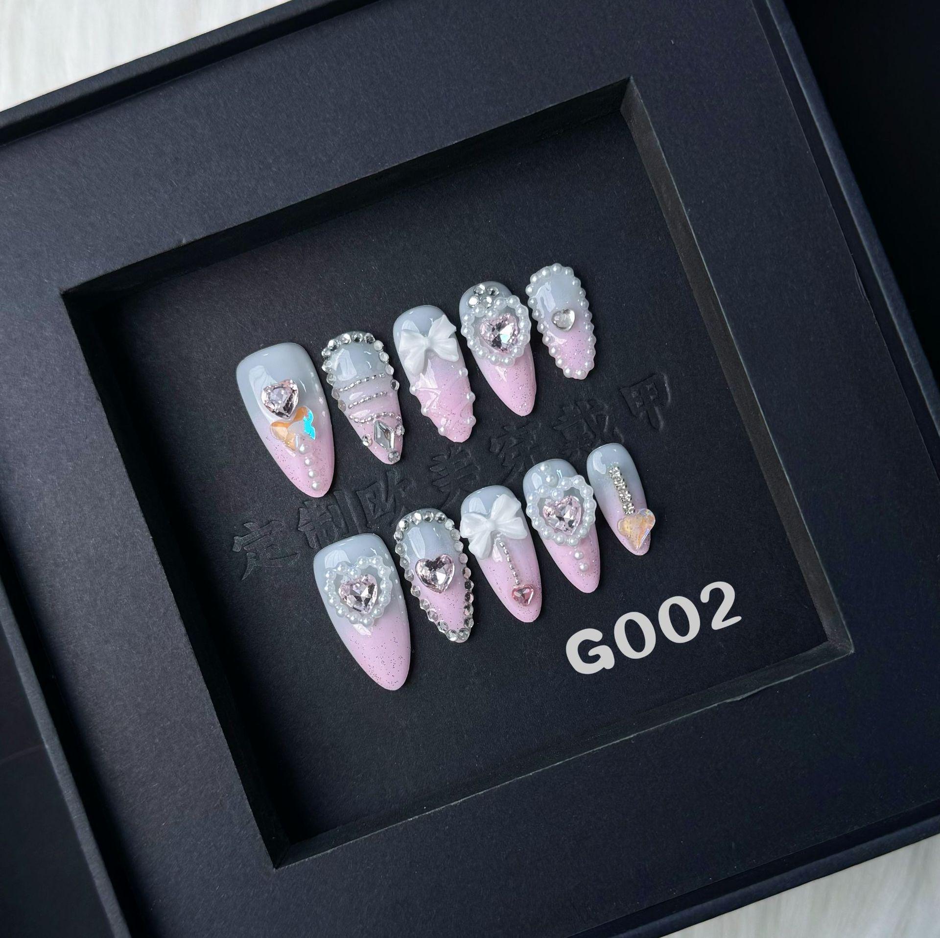 

Острый Девочка Миндалевидные Накладные Ногти - Ручная Работа Высокий Класс Летняя Коллекция Medium