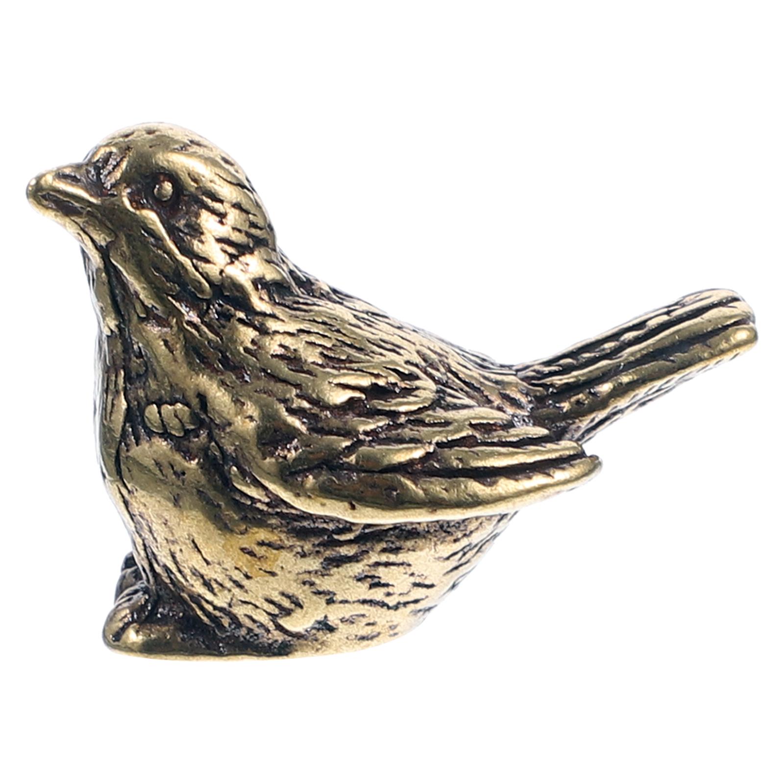 

Brass Sparrow Craft Figurine Bird Statue Decor The Car Books House Golden Statues Tabletop Work Office 2.8x1.5x2cm золотистый