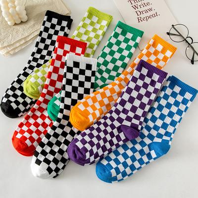 3 Paar Damen Baumwollsocken Lustige Schwarz Weiße Karos Karierte Freizeit Socken Atmungsaktive Mittelhohe Socken