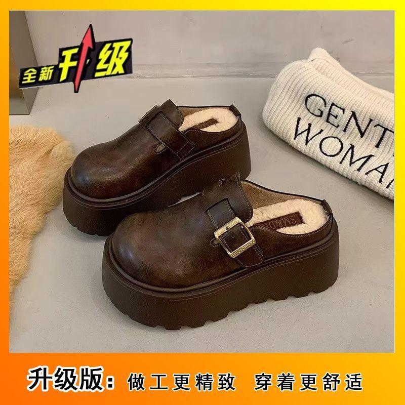 

Thick-bottomed muffin bag head half slippers women s outer wear 2025 autumn and winter new versatile lazy small height slippers tide 40