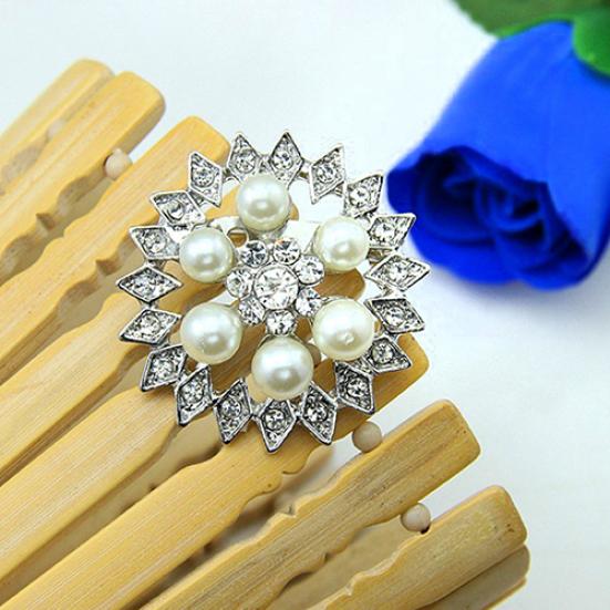 Faux Pearl Flower Brooch Collar Pin Rhinestone Crystal Bridal Jewelry Present