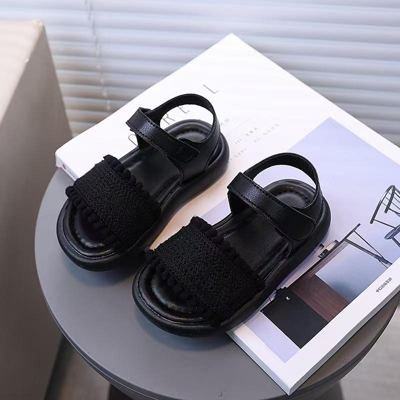 New Children Summer Sandals Boys Girls Fashion Pure Color Hook Sandals Baby Soft Breathable Shoes Kids Summer Beach Sandals