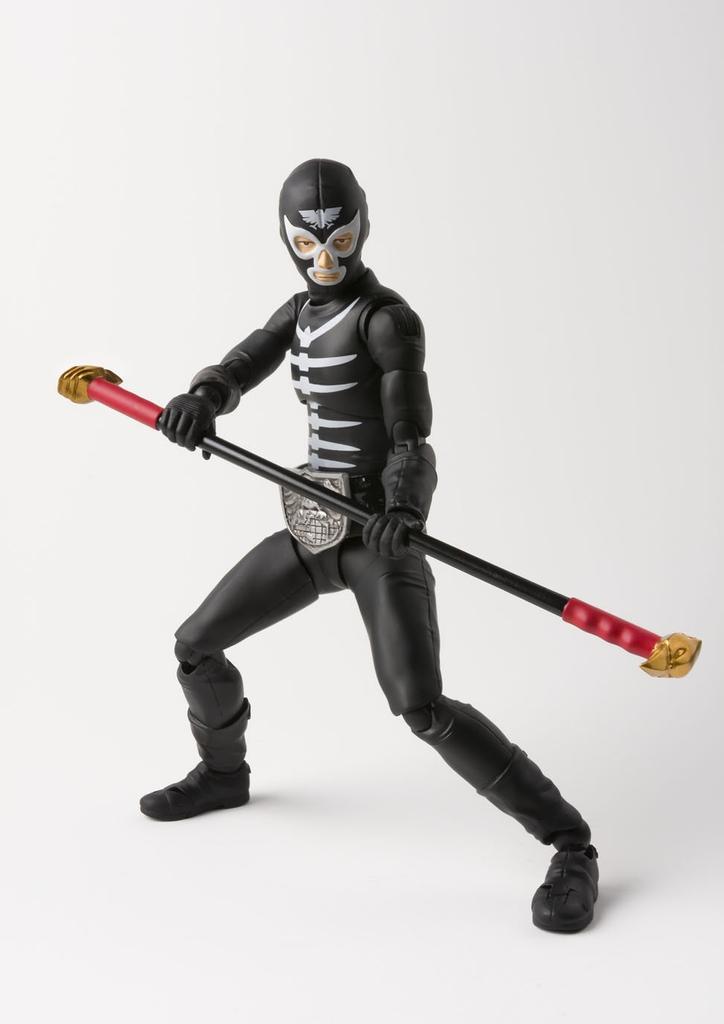 TAMASHII NATIONS Kamen Rider Shocker Combatant 145mm malovaná pohyblivá figurka SHFiguarts (Kost) Cca. ABS a PVC