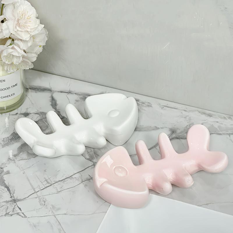 1pc, Ceramic Fishbone Soap Dish, Soap Storage Rack, Bathroom Accessories, Home Furnishing Decoration, Portable Soap Holder