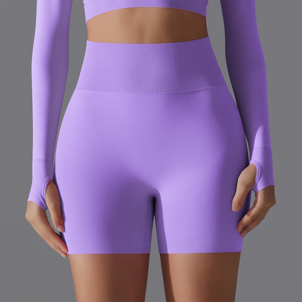 Seamless Solid-colour Yoga Shorts; Figure-hugging Running and Fitness Yoga Wear; High-waisted, Bum-lifting Peach-coloured Sports Shorts