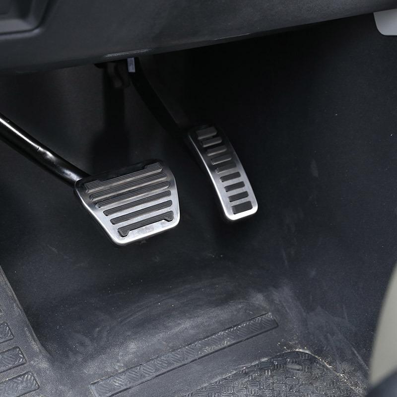 For Land Rover Defender 90 110 - Stainless steel No Drill Anti-slip Fuel Brake Steel Pads Pedals Cover Car Accessories