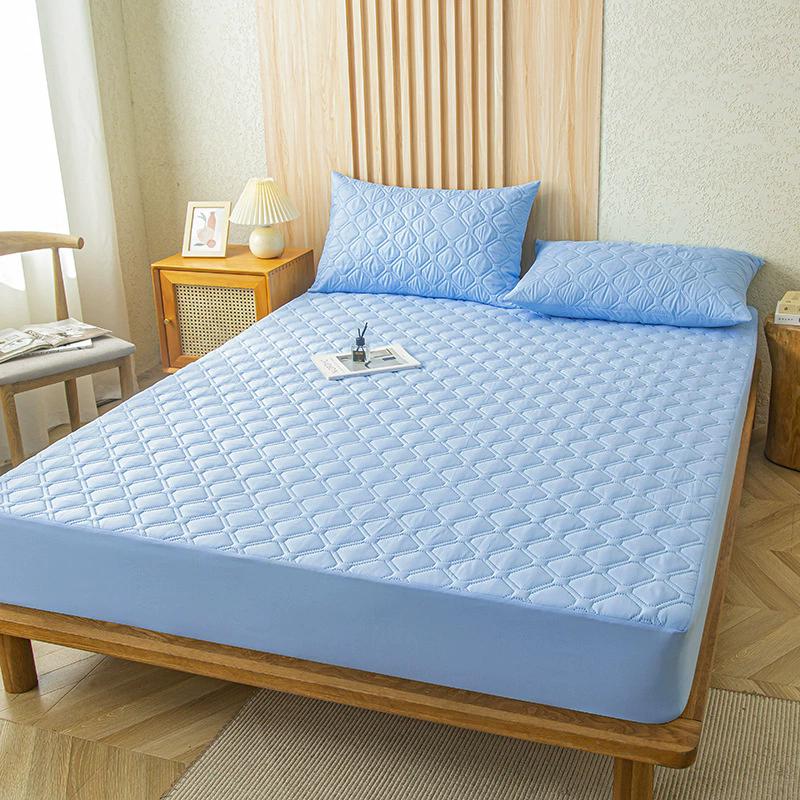 Waterproof Fitted Bed Sheet with 360 Elastic Band Quilted Mattress Protector Cover for Single Double King Queen Size Bedsheet