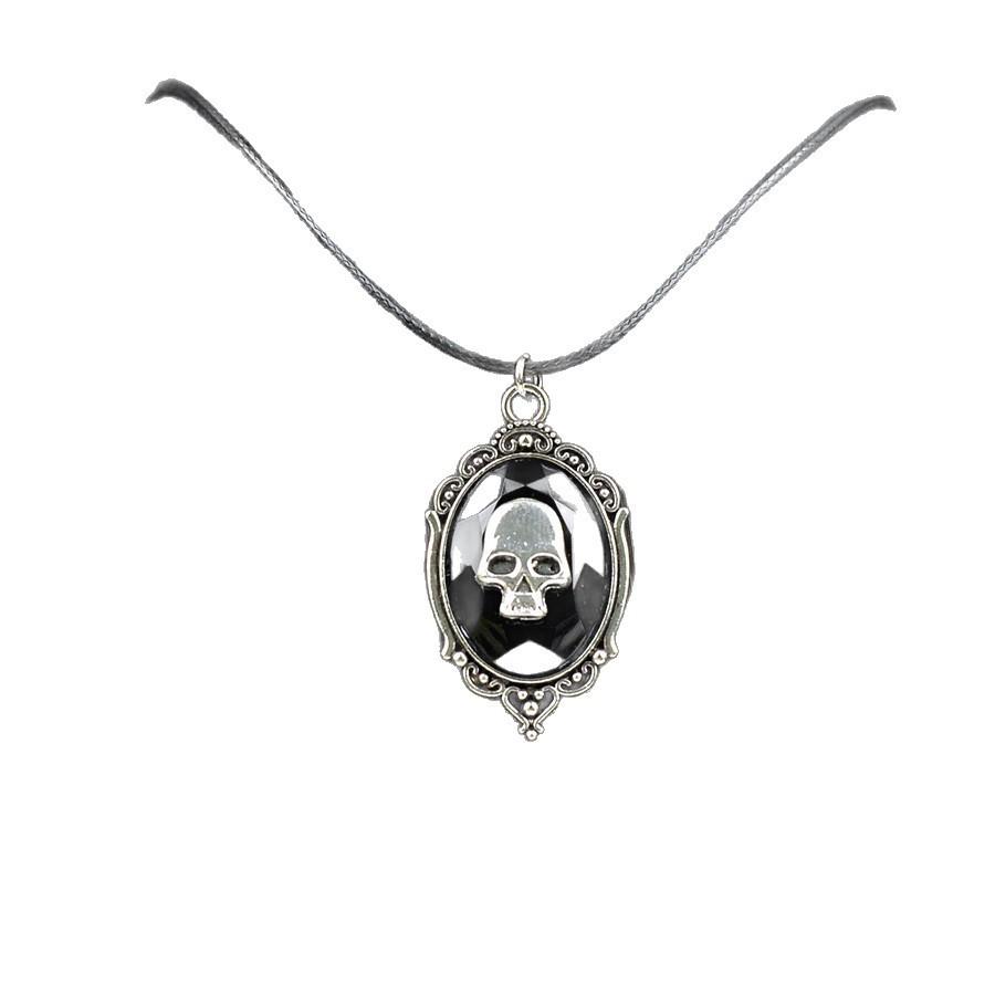 Dark Gothic Skeleton Pendant Necklace With Geometric Alloy Charm For Halloween Costume Accessories