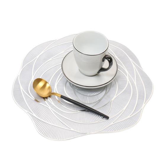 PVC Placemats Heat-Resistant Waterproof Oil-Proof Dining Table Mats Rose Design Decorative Mat for Home Kitchen Bar Restaurant