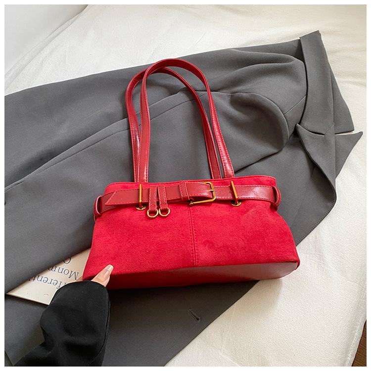 

Advanced Retro Suede Armpit Bag for Autumn and Winter, Fashionable and Versatile, Simple Commuting Shoulder Bag красный