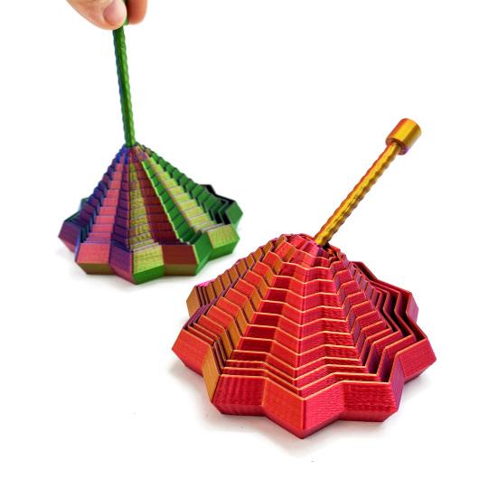 3D Printed Fractal Fidget Star Stress Anxiety Relief Expanded Star Sensory Toy with Handle Whirling Spiral Expandable Star Decompression Toy