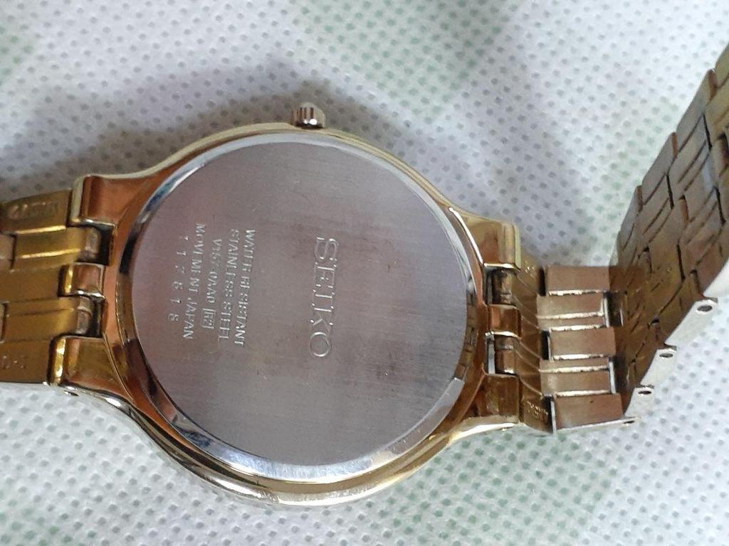 [USED] SEIKO Solar Watch Gold