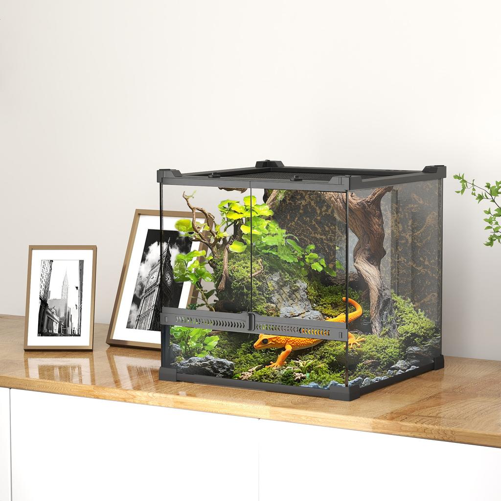 Glas-Terrarium für Reptilien mit Steinrückwand, Frontbelüftung, Ausbruchsicheres Drehknopfloch, 30 x 30 x 30 cm, Schwarz