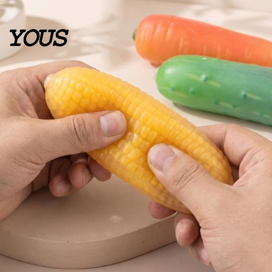 Educational Play Food for Kids Simulation Vegetable Squeeze Toy, Realistic Cucumber Corn Carrot Banana Fidget Toys Stress Interactive Dolls Relief And