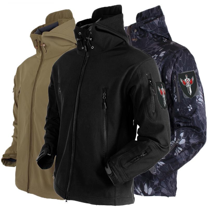 Men's Tactical Softshell Fleece Jacket: Windproof, Waterproof, Outdoor Sports Outerwear.