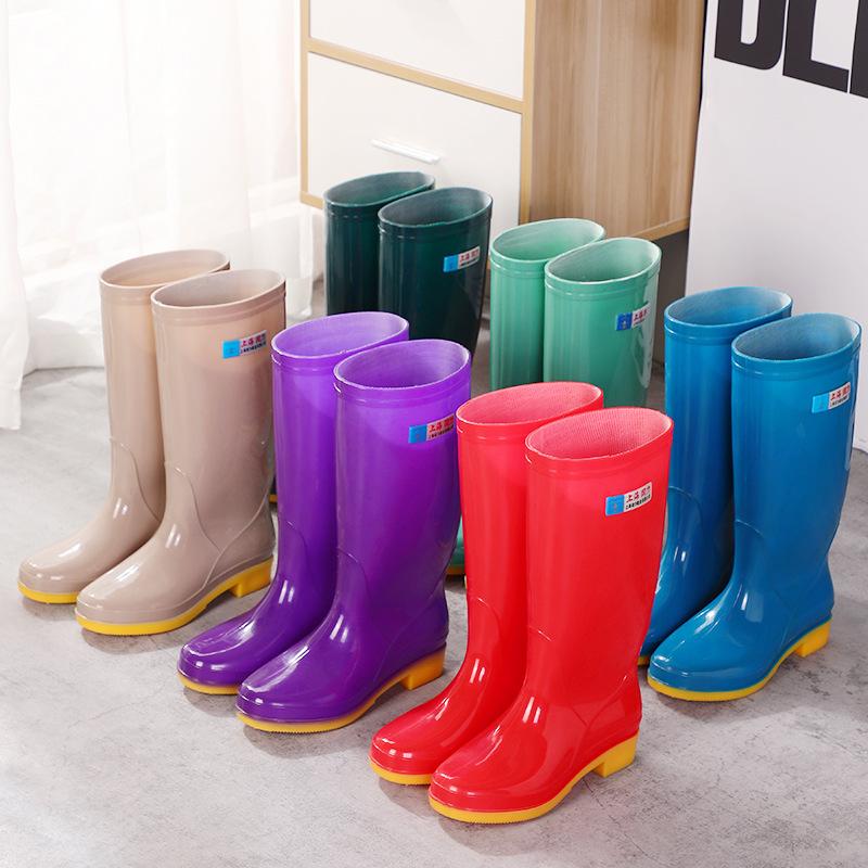 2025 New Women's Water Shoes Outdoor Plastic Wear-resistant High Tube Kitchen Work Rain Shoes Women