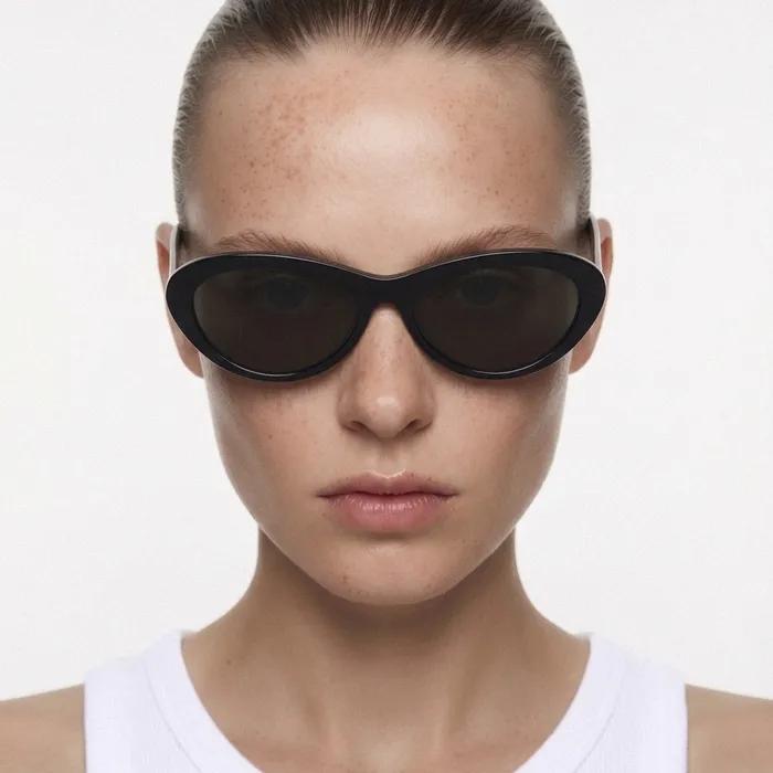 CRAB_BLACK / BLACK