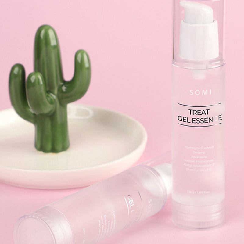 TREAT GEL ESSENCE 50ml Hypoallergenic moisture and elasticity essence containing peptides and collagen