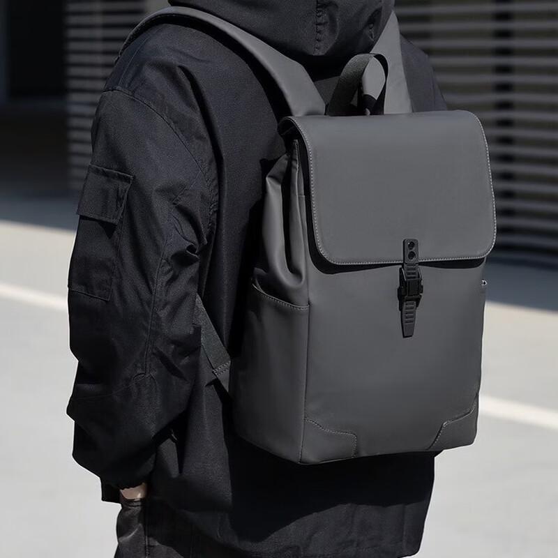 MDNG Men's Versatile Commuter Backpack