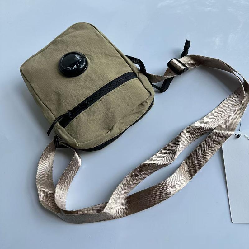 2025 New Men's Trend Messenger Bag Large Capacity Nylon Fashion Messenger Bag Casual Outdoor Simple Shoulder Bag