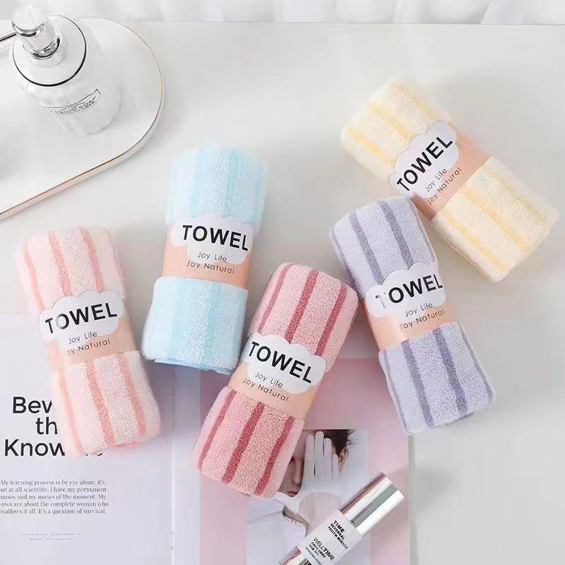 Coral Velvet Towel Is A Soft and Absorbent Towel for Washing The Face