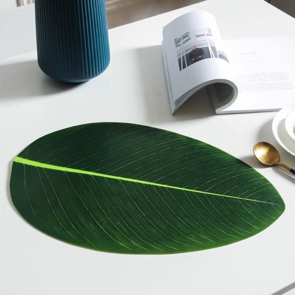 2PCS Realistic Tableware Mat Stain Resistant Dinnerware Pad Eco-Friendly Restaurant