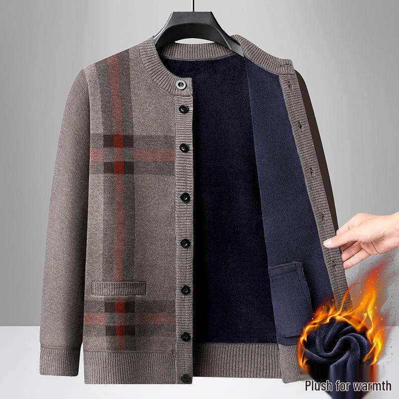 Dad's Plus Velvet Cardigan: Warm Knit Button-Up for Autumn/Winter, Middle-Aged & Elderly Men