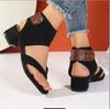 Fashion New Summer Casual Sandals Fashion Rivets Solid Flip-flops Simple Comfortable Beach Shoes Women's Large Size 36-43