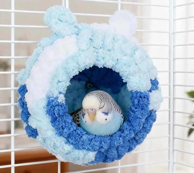 Plush, Durable, Eco-Friendly Christmas Hanging Bed for Parrots and Budgies