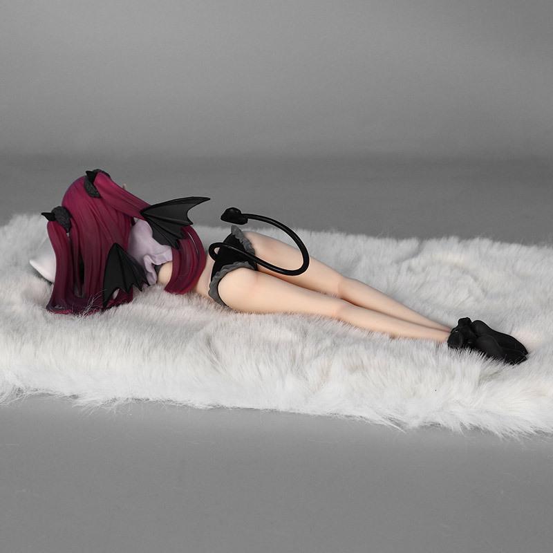Anime Dress-Up Doll: Kitagawa Marin Sleeping Pose Figure