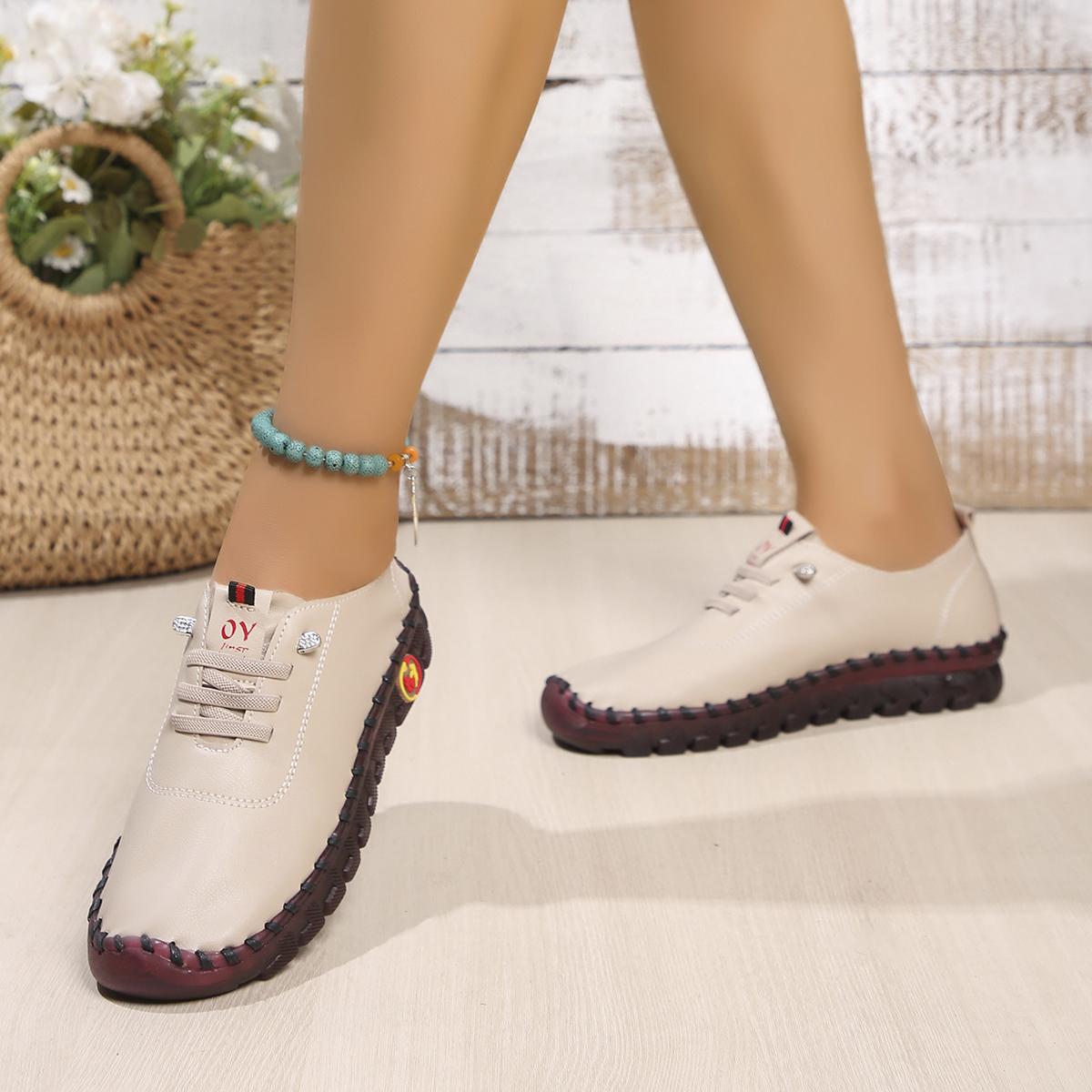 Модные женские туфли на плоской подошве с круглым носком — фото 3