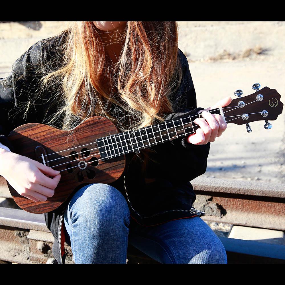 Global Version S1 Guitarra Inteligente Eléctrica Acústica Ukulele Concierto  Soprano 23 Pulgadas 4 Cuerdas BT Ukul comprar a buen precio — entrega  gratuita, reseñas reales con fotos — Joom