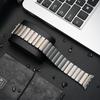 Cinturino in Gomma Fluoroelastomero di Titanio per Apple Watch Ultra 3 2 49mm Serie 10 11 46mm Cinturino per Iwatch 9 8 7 45mm 6 5 SE 3 44mm