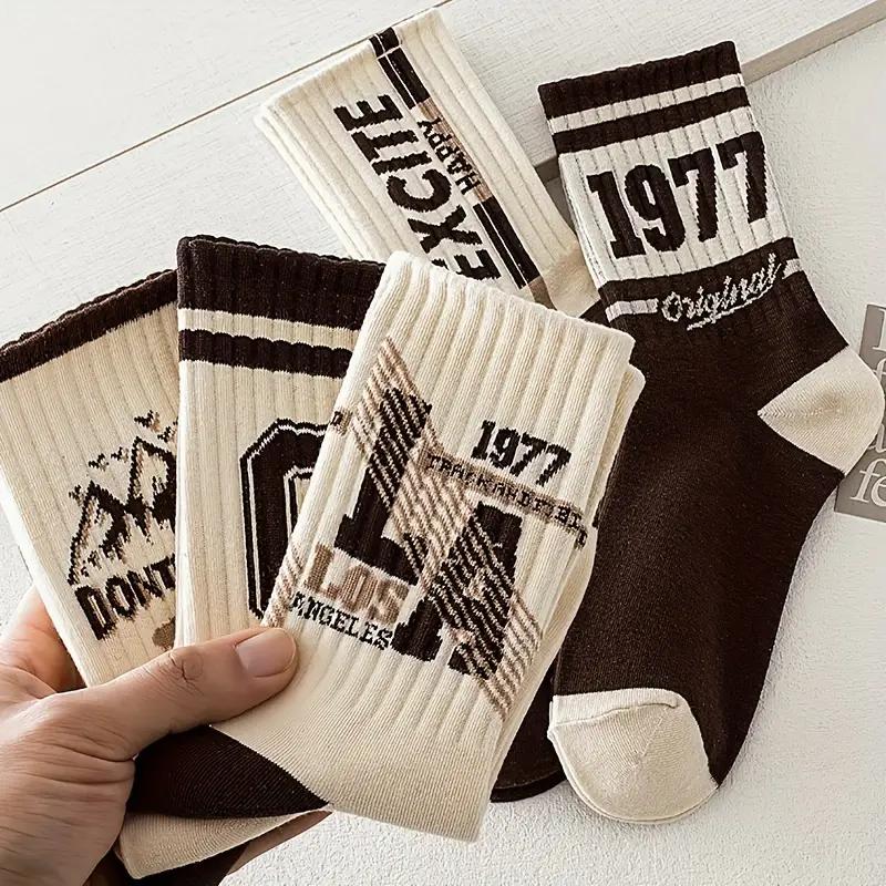 5 Pairs Men's Socks Mid Length Socks Printed Autumn Winter Sports Socks For Men Breathable Sweat Wicking Versatile Socks