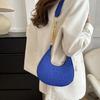 Sophisticated Shoulder Bag Felt Handbag Crossbody Bag with Chain Strap for Women