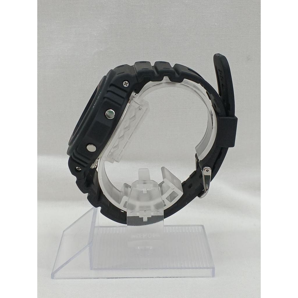 Used CASIO DW-5750UE G-SHOCK