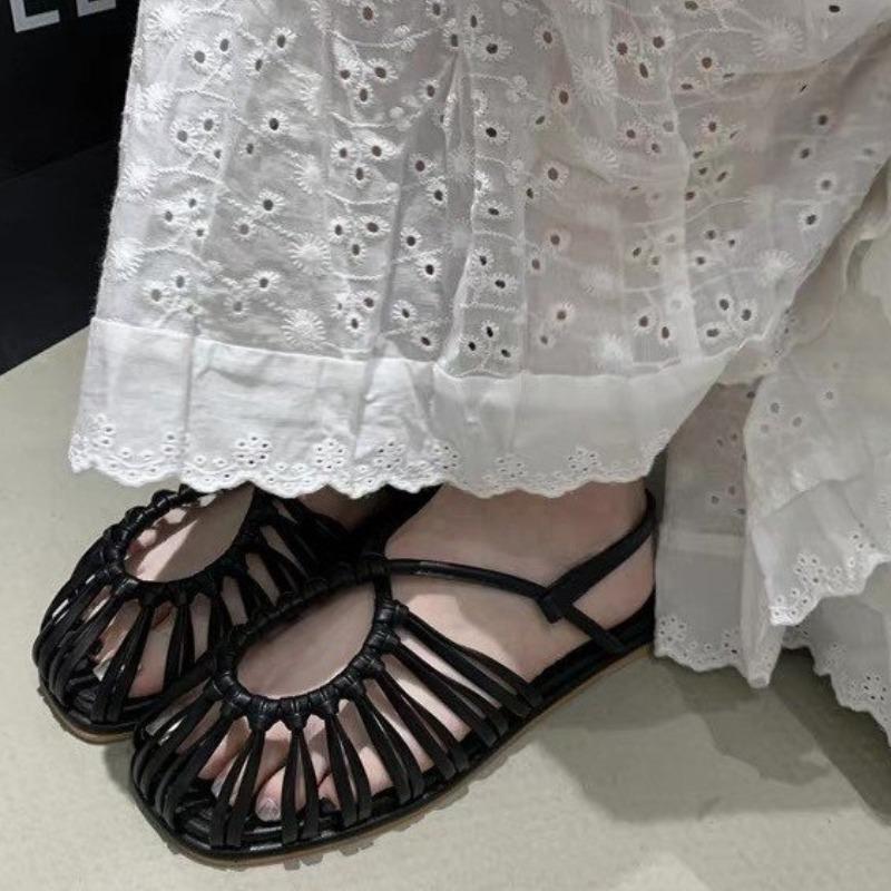 

Женские балетки сандалии дизайнерские летние повседневные туфли с ремешком на пятке 2025 новый тренд удобная обувь пляжные шлепанцы нарядные сандалии женские 40 чёрный