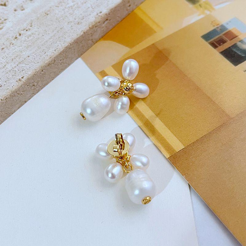 Elegant Vintage Pearl Flower Stud Earrings with Freshwater Pearls