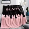 1pz Coperta in Flanella con Stampa Blackpink, Alta Qualità per Tutte le Stagioni, Arredamento per la Casa, Calore e Comfort, Perfetta per Regali di Natale