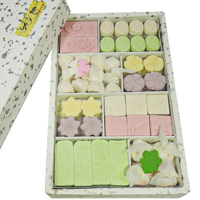 Fukuya Hanahakkei Kyoto Wasanbon Sugar Dried Sweets Gift Assortment (middle)
