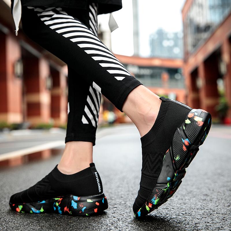 Couples Fashion Breathable Socks Solid Color Flyknit Sports Shoes Men's and Women's Outdoor Casual Shoes One Kick Off