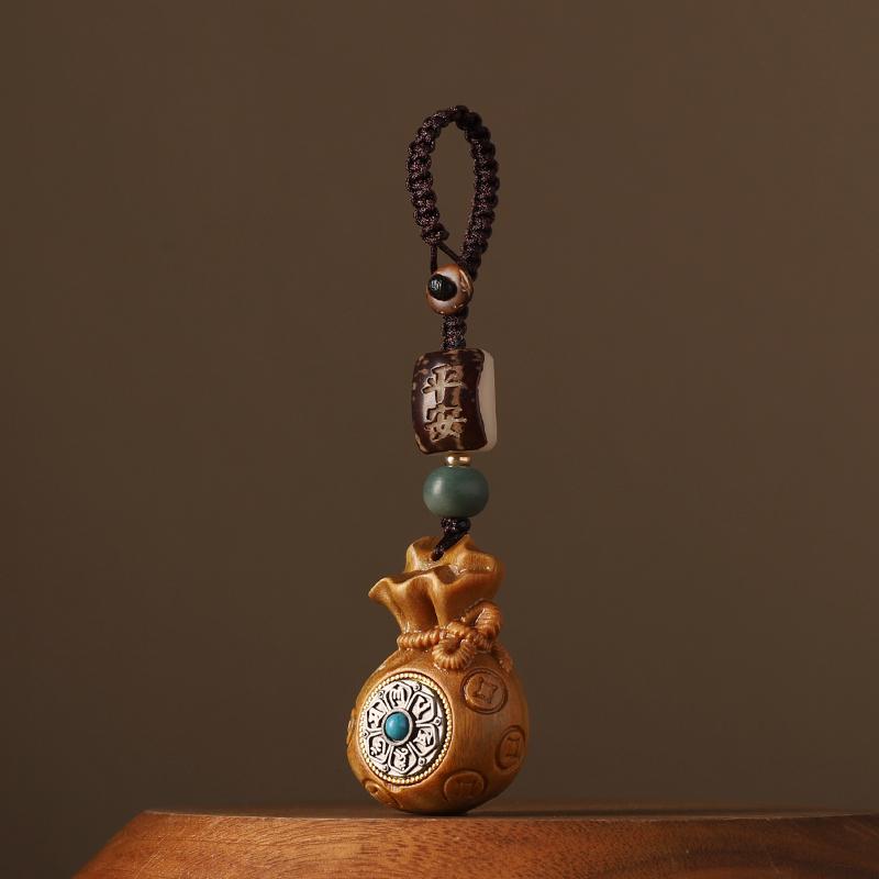 Sandalwood Money Bag Keychain Pendant with Six-Character Mantra - Unisex Car Key & Phone Accessory
