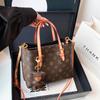 Borsa da Donna Marca di Lusso Leggero 2026 Nuova alla Moda e Versatile a Spalla Singola Crossbody Borsa a Mano di Alta Gamma con Grande Capacità