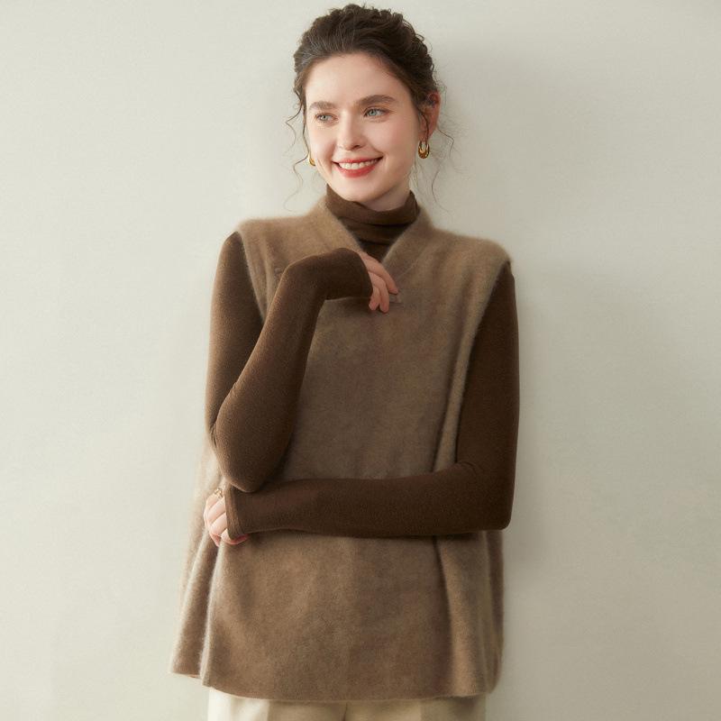 Women's Cashmere Knit Shawl Vest - Autumn/Winter Chinese Style with Slanted Lapel and Elegant Design