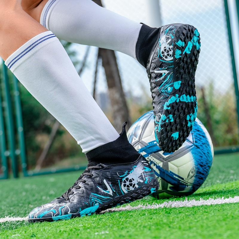 Nuove Scarpe da Calcio da Uomo Sneaker Ragazzo Comode Resistenti alla Società Top Qualità Scarpe da Calcio Tacchetti Lunghi Scarponcini da Calcio per Bambini