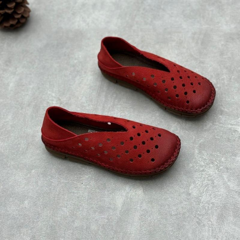 Women's Handmade Leather Shoes Summer Round Head Flat Soft Cowhide Hole Sandals