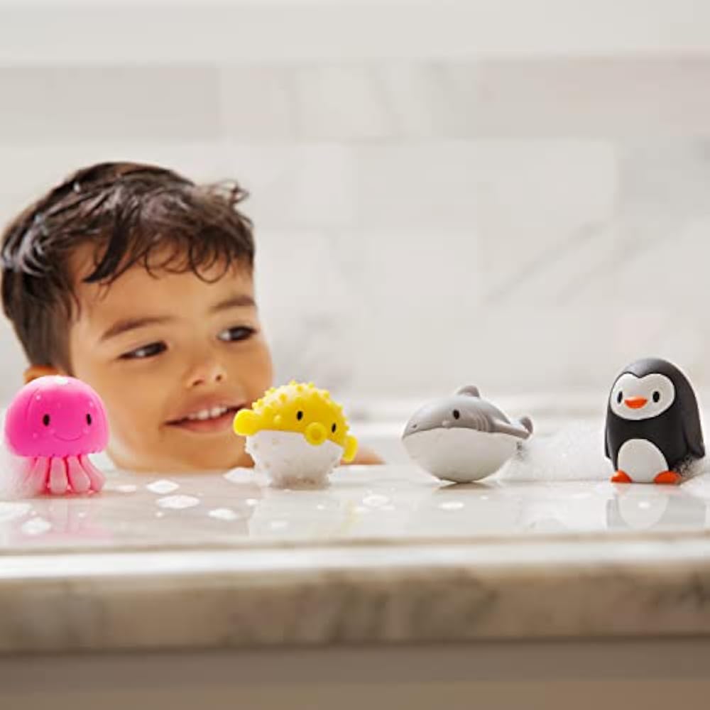 Munchkin Munchkin Puka Puka Waterful Ocean Set of 8 Bath Pool Toys Water Play TYMU18004S