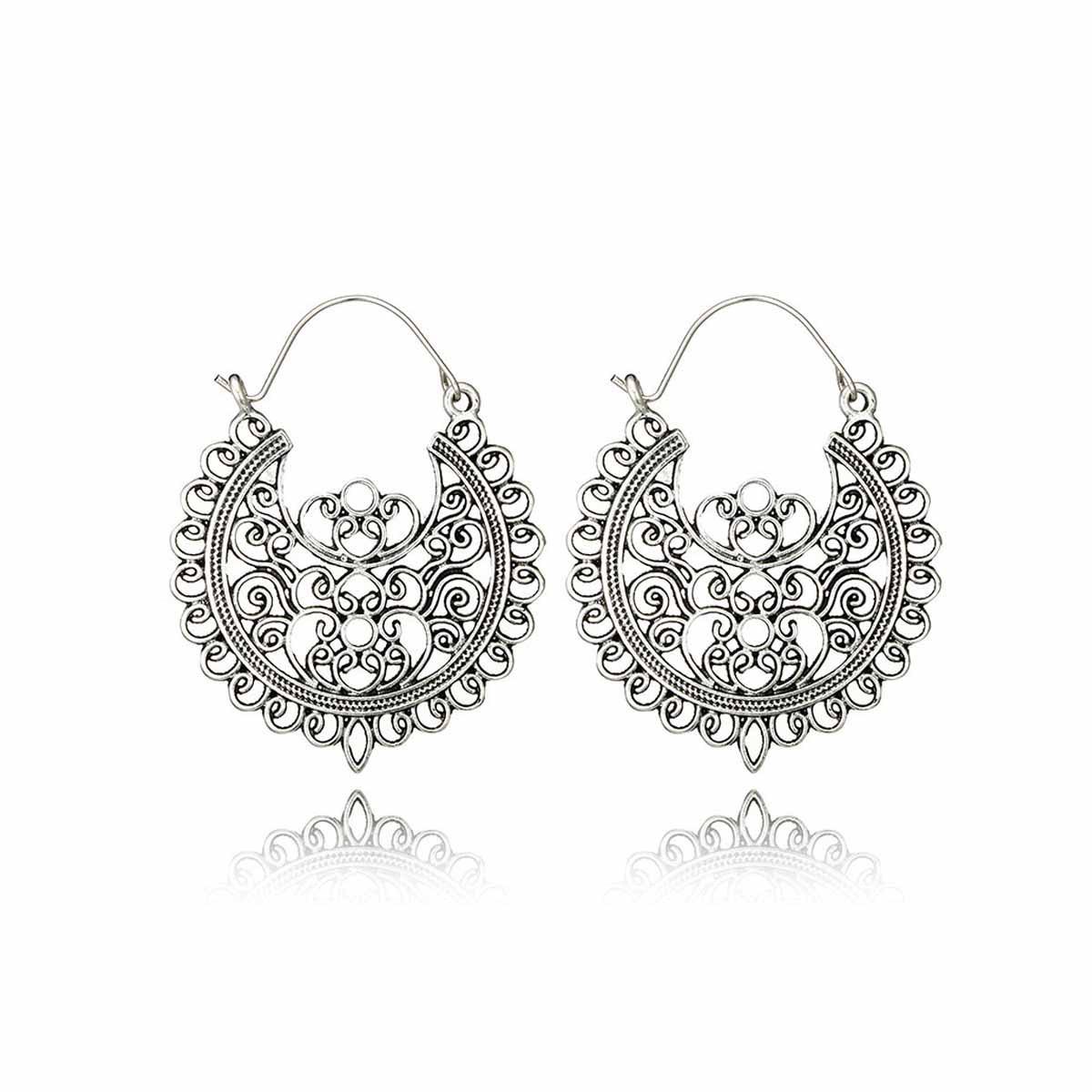 Retro Ethnic Floral Metal Hollow Carved Bohemian Earrings