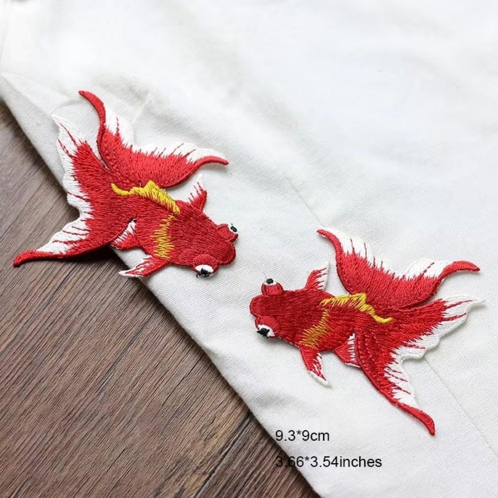 1 Pair 9.3*9cm Goldfish Patch Ink Embroidery Red Pink Clothing Patches Ethnic Style Sew On Applique Clothing Decoration